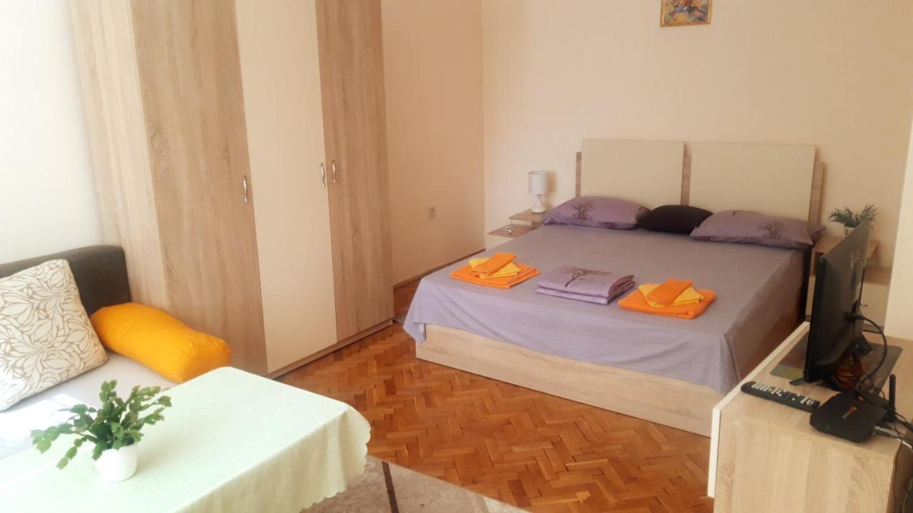 Central Apartment Сілістра Екстер'єр фото